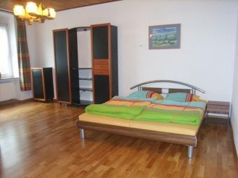 Ferienwohnung am Wirichplatz, Großes Schlafzimmer 1