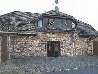 Ferienwohnung Weinbach, Eingangsbereich Haus